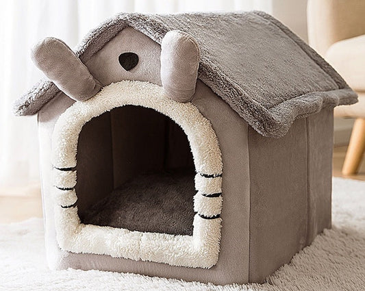 Pet House Grey With Rabbit Ears